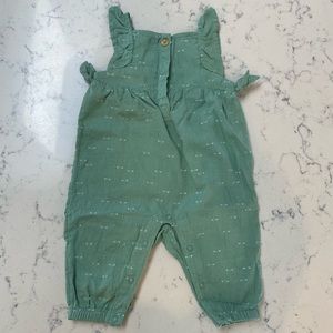 Cat & Jack green ruffle romper
